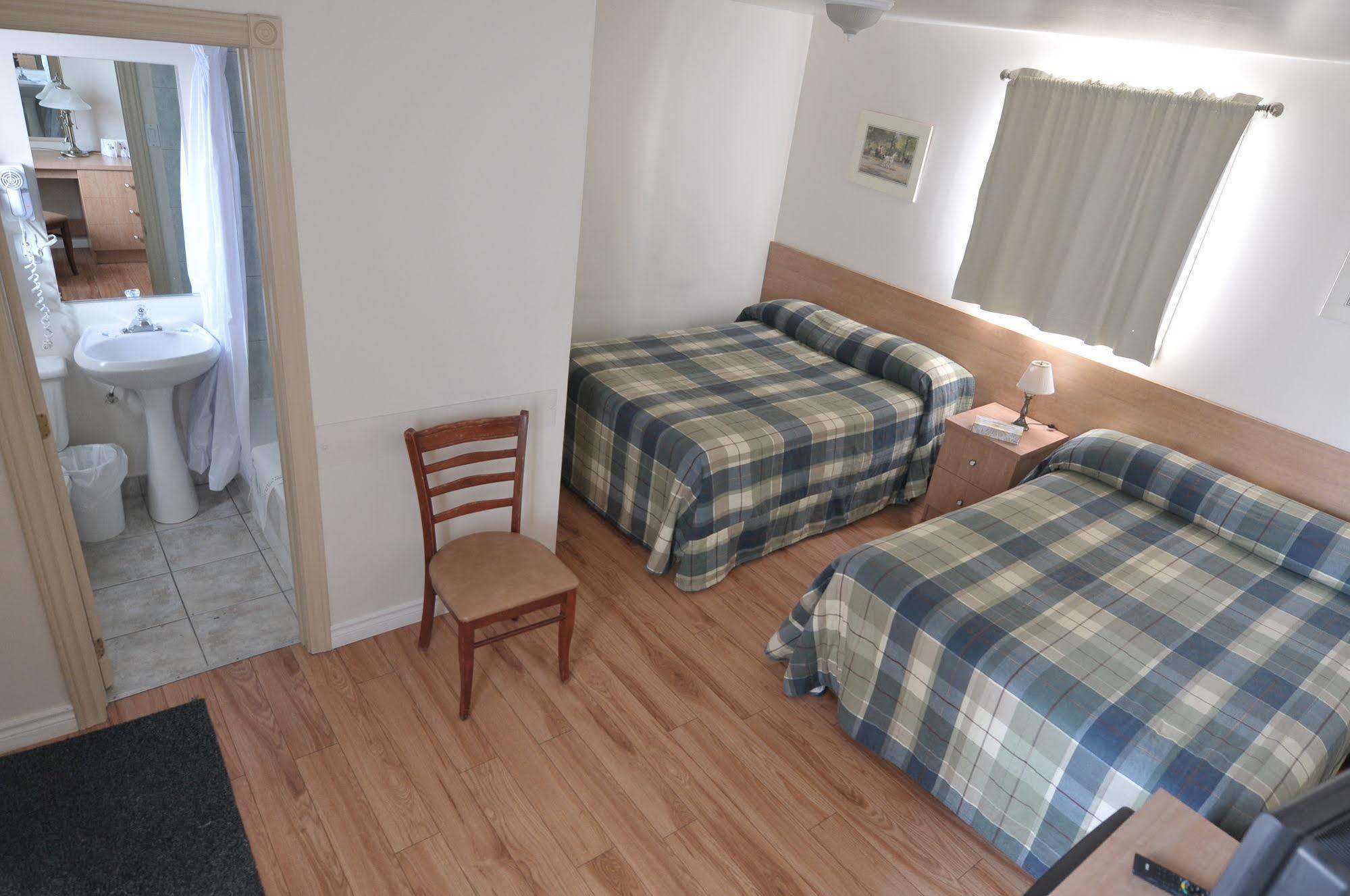 Motel Chevalier Квебек Екстериор снимка